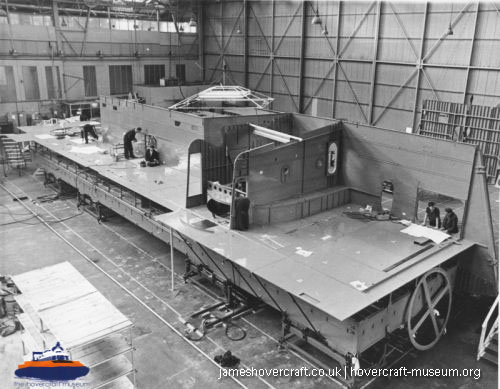 SRN4 prototype GH-2007 -  (credit: The <a href='http://www.hovercraft-museum.org/' target='_blank'>Hovercraft Museum Trust</a>).